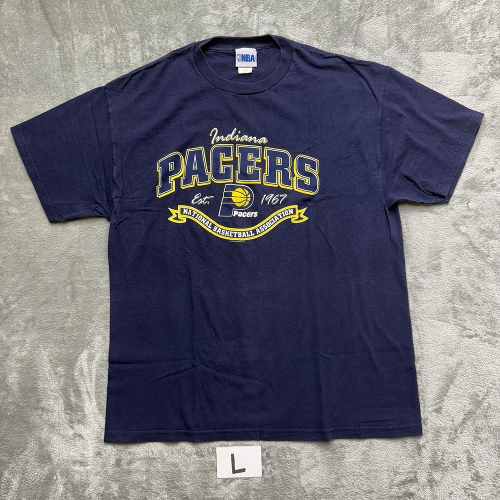 Vintage 90s Indiana Pacers T-Shirt Men's‎ Large NBA Basketball Team Logo
